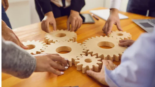 Atelier intergénérationnel autour d'un jeu en bois
